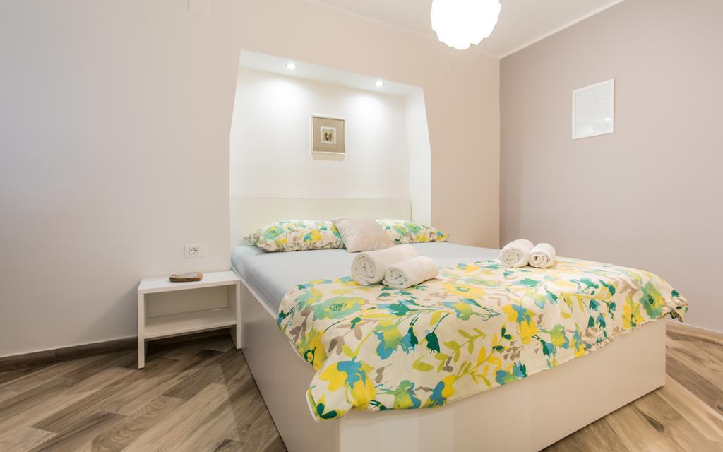 Sunrise Apartment Risika Zewnętrze zdjęcie